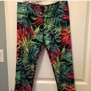 Fabletics capri leggings size M